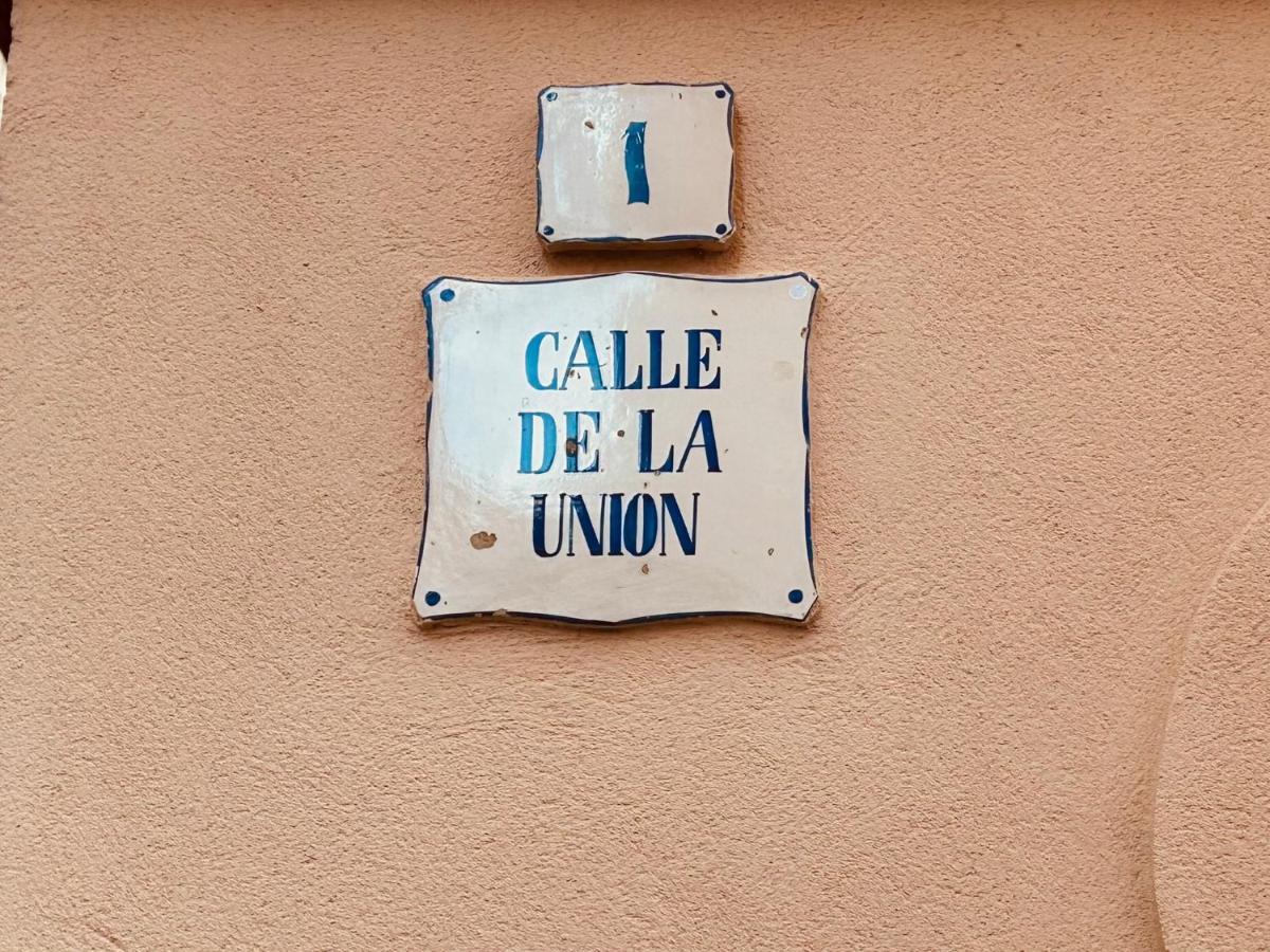 Centrico A 150 Metros De La Playa. Parking* Appartement *